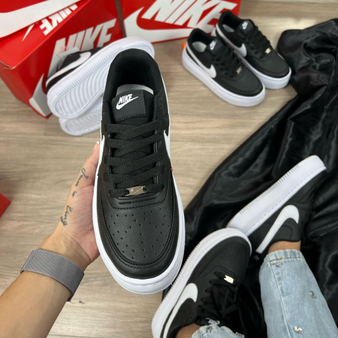 Produto: NIKE COURT VISION