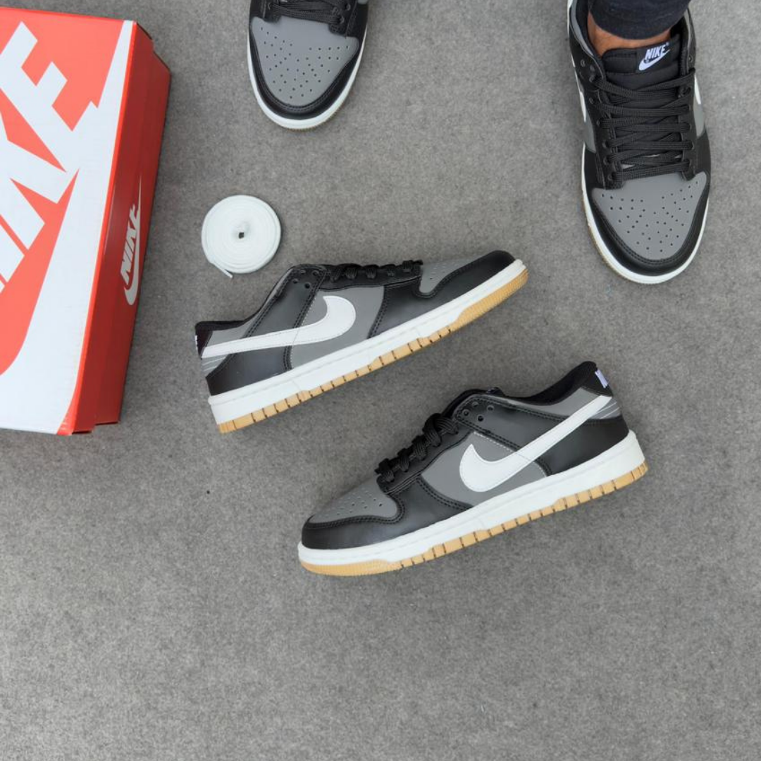 Produto: NIKE DUNK LOW BLACK GRAFITI