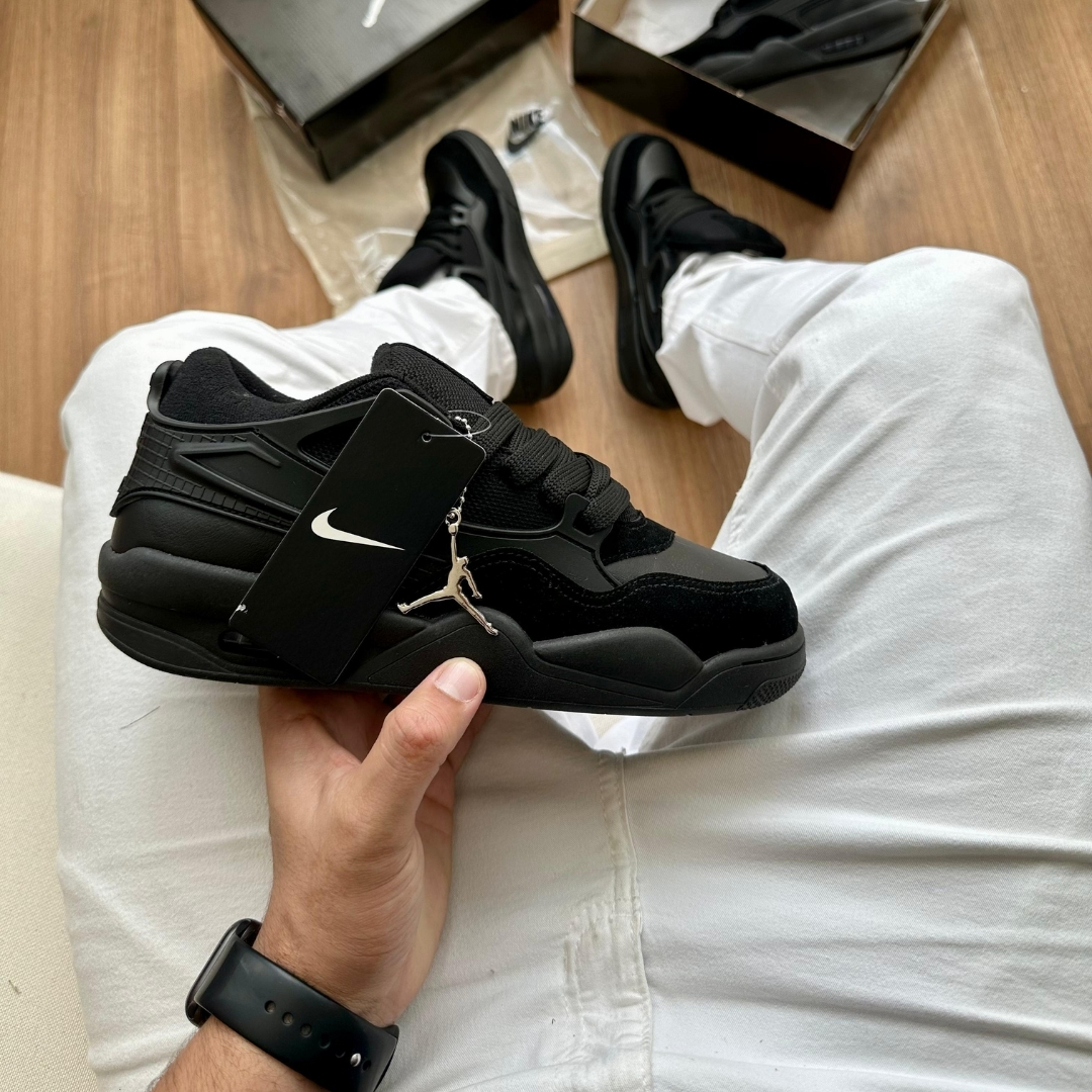 Produto: NIKE JORDAN BLAND BLACK