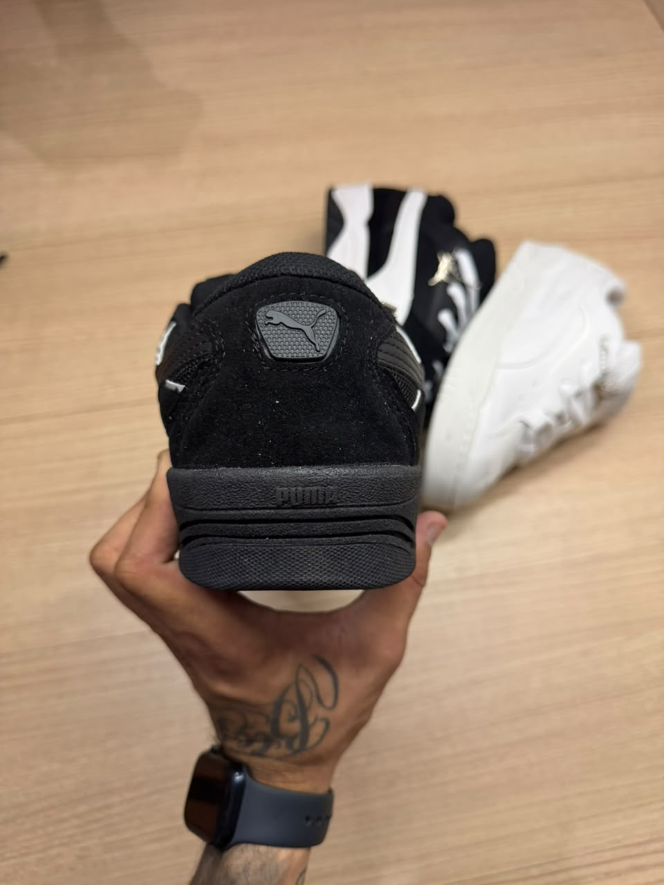 Produto: PUMA180 REFLECT BLACK