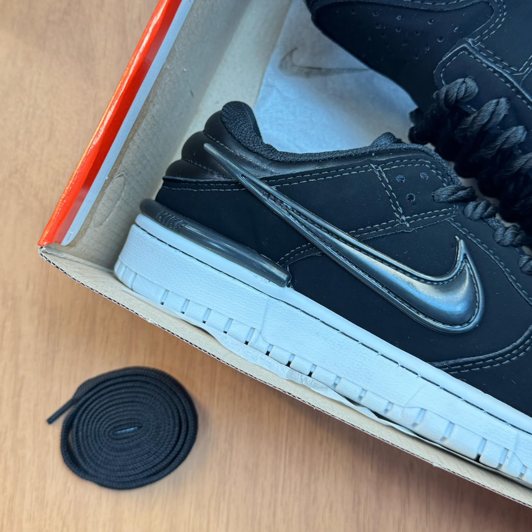 Produto: NIKE DUNK TWIST BLACK