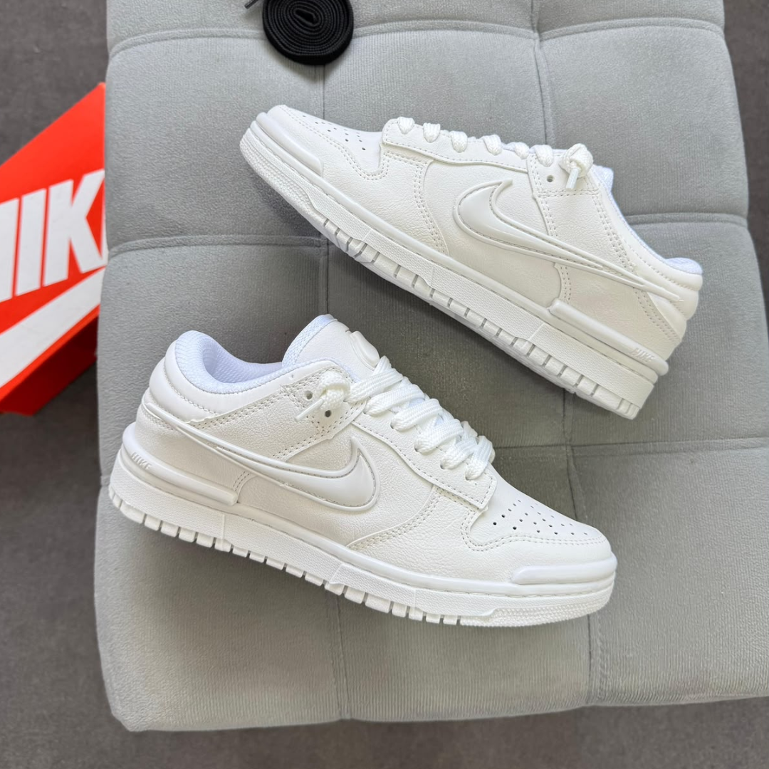Produto: NIKE DUNK TWIST WHITE